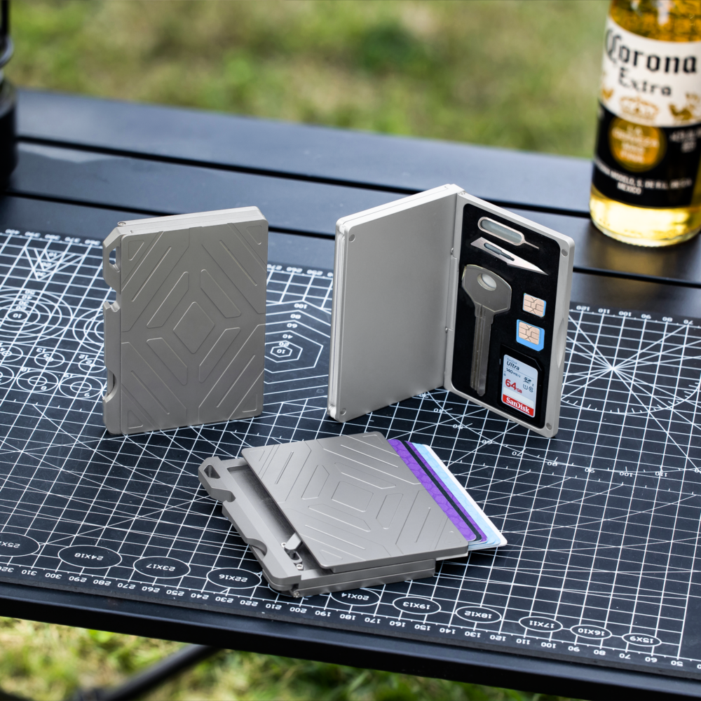 MechVault Wallet push fan click card mechanism close-up